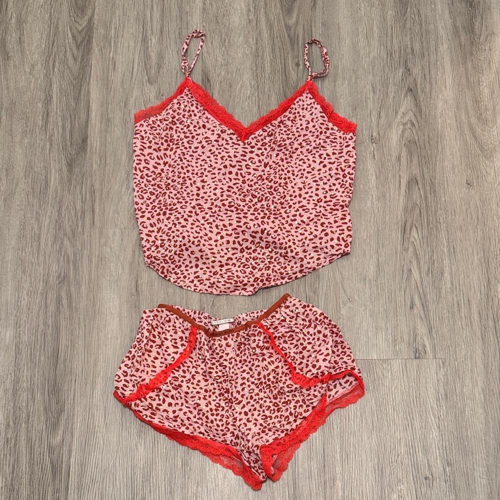 Victoria’s Secret Leopard Print Lace Trim Sleepwear Set
